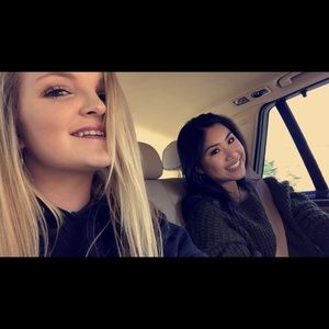 Meet your Posher, Caleigh